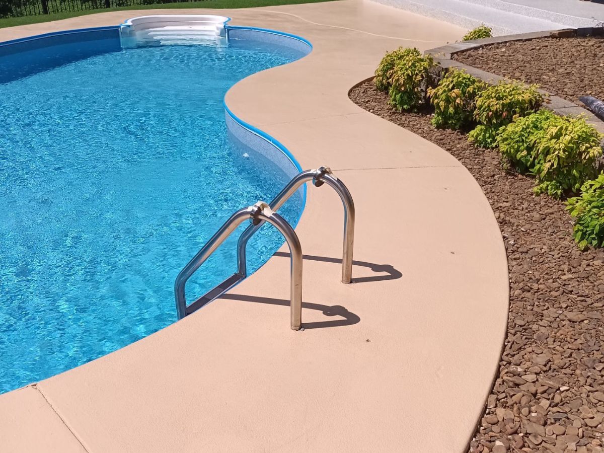 solid-color-concrete-coatings